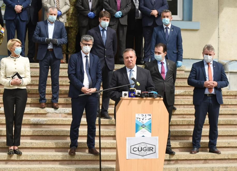 Ministrul Ciuca la Cugir. Stafia lui Ceausescu bintuie Romania